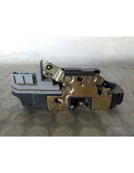 CERRADURA PUERTA TRASERA IZQUIERDA PEUGEOT 306 3/5 PT  / 4 PT  (S2) - 141882