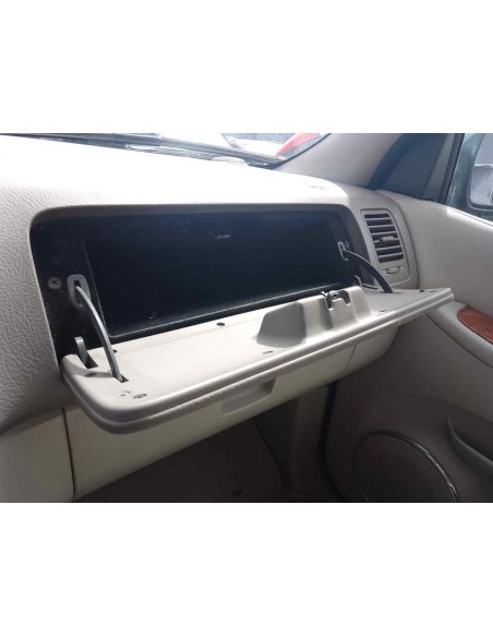 GUANTERA KIA CARNIVAL II (FL) - 152915