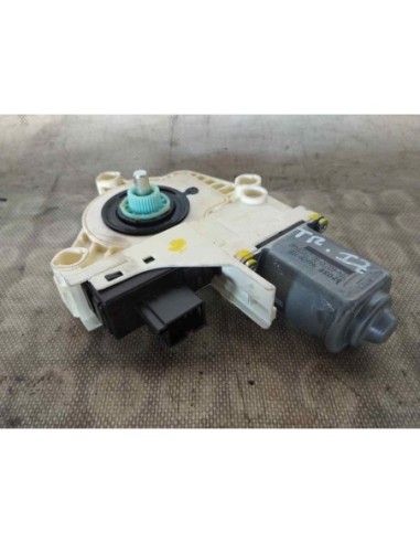 MOTOR ELEVALUNAS TRASERO IZQUIERDO AUDI A4...