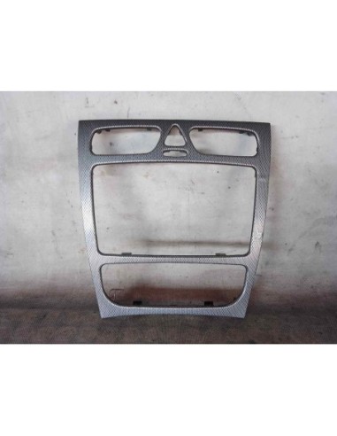 MOLDURA MERCEDES-BENZ CLASE C (BM 203)...