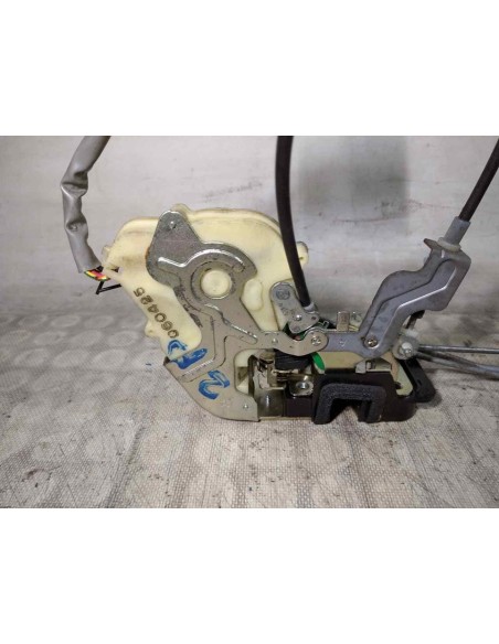 CERRADURA PUERTA DELANTERA DERECHA KIA SORENTO (BL) - 112082