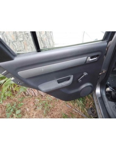 GUARNECIDO PUERTA TRASERA IZQUIERDA SUZUKI...