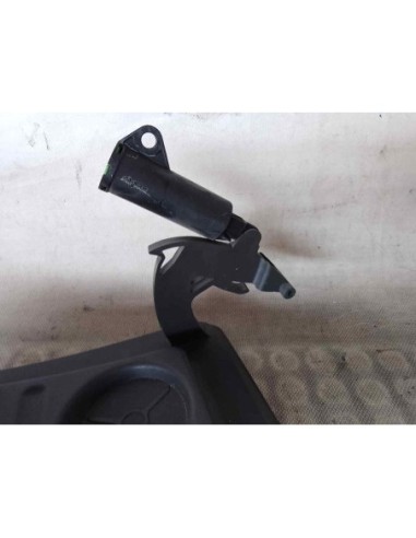GUANTERA FORD FOCUS SPORTBREAK (CB4) - 114592