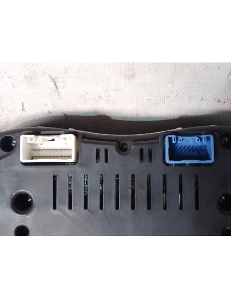 CUADRO INSTRUMENTOS TOYOTA AVENSIS BERLINA (T25) - 194962