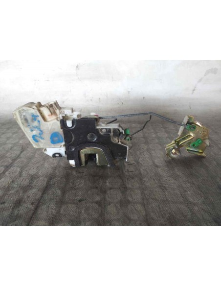 CERRADURA PUERTA DELANTERA DERECHA NISSAN PICKUP (D22) - 127734