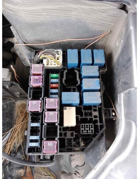 CAJA RELES / FUSIBLES SUZUKI SWIFT (AGZ/AZH/NZ) - 138123