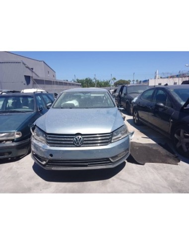 RADIADOR AGUA VOLKSWAGEN PASSAT BERLINA (362) -...