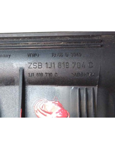 REJILLA AIREADORA VOLKSWAGEN GOLF IV BERLINA (1J1)(10 1997) - 96210