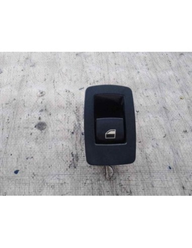 MANDO ELEVALUNAS TRASERO DERECHO BMW SERIE 1...