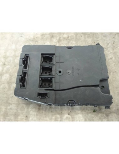 CAJA RELES / FUSIBLES RENAULT SCENIC II (JM) -...