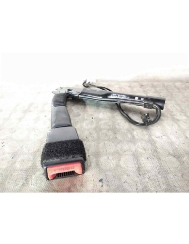 PRETENSOR AIRBAG DERECHO BMW SERIE 1 BERLINA 5P...