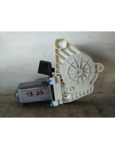 MOTOR ELEVALUNAS TRASERO DERECHO MERCEDES-BENZ...