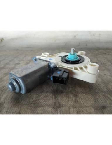 MOTOR ELEVALUNAS TRASERO DERECHO MERCEDES-BENZ...