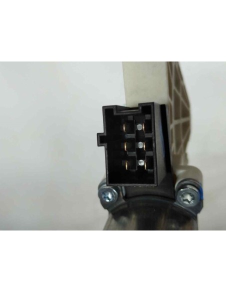 MOTOR ELEVALUNAS DELANTERO DERECHO MERCEDES-BENZ CLASE A (BM 169) - 95436