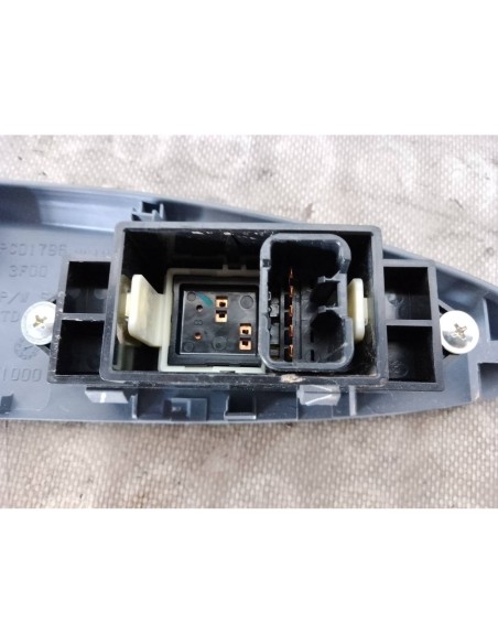 MANDO ELEVALUNAS TRASERO IZQUIERDO PEUGEOT ION - 95519