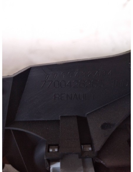 PANTALLA MULTIFUNCION RENAULT MEGANE I BERL / BERL  CON PORTÓN (BA0) - 96501