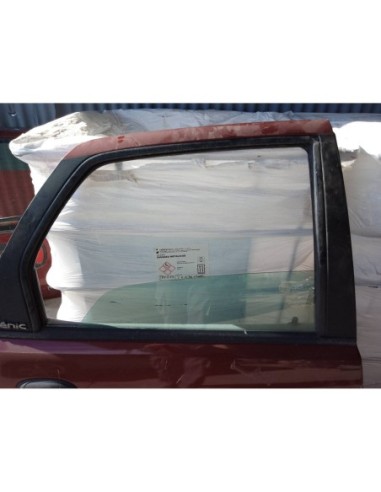 PUERTA TRASERA DERECHA RENAULT MEGANE I SCENIC...