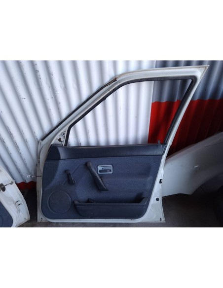 PUERTA DELANTERA DERECHA RENAULT R 19 BERL  CON PORTÓN (B/C53) - 98072
