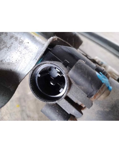 ELEVALUNAS DELANTERO DERECHO NISSAN ALMERA TINO (V10M) - 98427