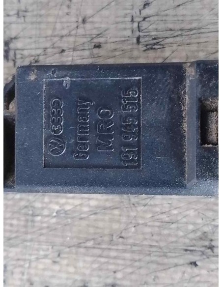 INTERRUPTOR VOLKSWAGEN T4 TRANSPORTER CAMIÓN/DOBLE CABINA - 99220