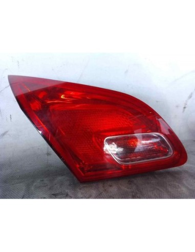 PILOTO TRASERO IZQUIERDO INTERIOR OPEL ASTRA J...