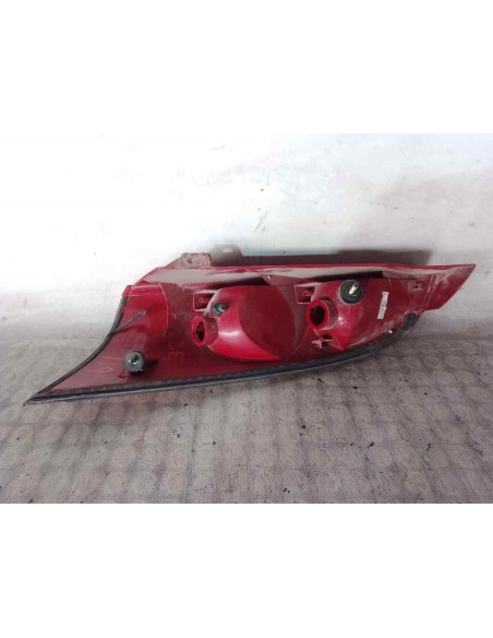 PILOTO TRASERO DERECHO FORD FOCUS BERLINA (CAK) - 104059