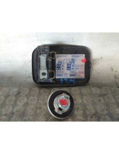 TAPA EXTERIOR COMBUSTIBLE MERCEDES-BENZ CLASE E (BM 124)... 2