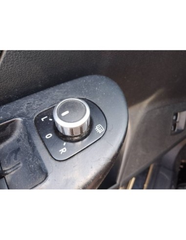 MANDO RETROVISOR VOLKSWAGEN PASSAT BERLINA...