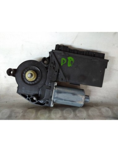 MOTOR ELEVALUNAS DELANTERO DERECHO AUDI A4...