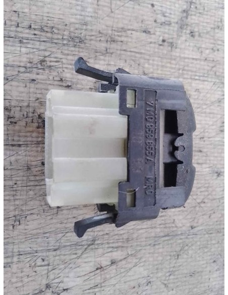 MANDO ELEVALUNAS TRASERO IZQUIERDO VOLKSWAGEN SHARAN (7M8) - 121770