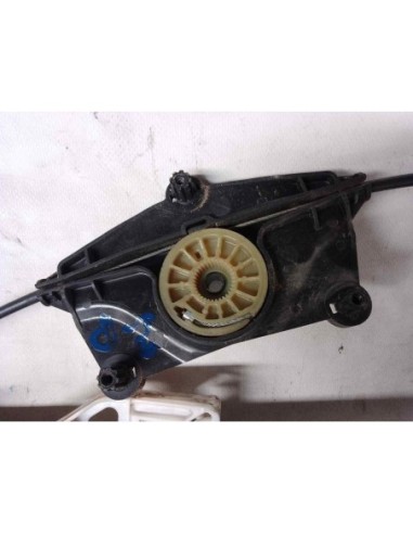 ELEVALUNAS TRASERO DERECHO AUDI A4 BERLINA...