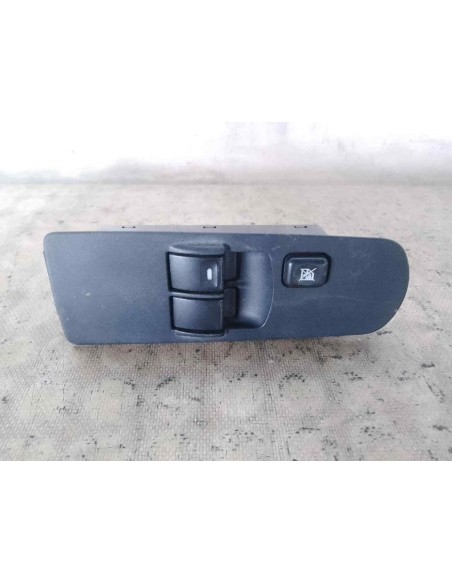 MANDO ELEVALUNAS DELANTERO IZQUIERDO MITSUBISHI COLT CZ3 BERL  3 (Z30) - 166630