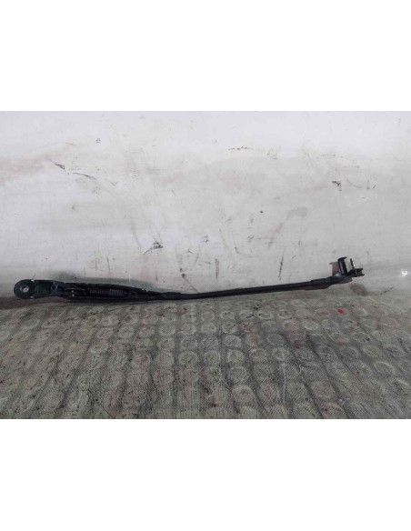 BRAZO LIMPIA DELANTERO DERECHO VOLKSWAGEN PASSAT BERLINA (3B3) - 125748