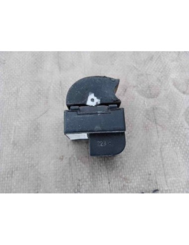 MANDO ELEVALUNAS TRASERO DERECHO AUDI A4 AVANT...