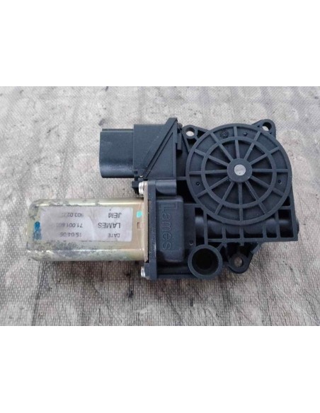 MOTOR ELEVALUNAS TRASERO DERECHO BMW SERIE 3 BERLINA (E90) - 130860