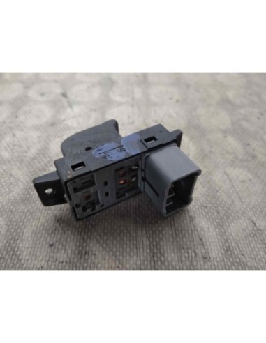 MANDO ELEVALUNAS DELANTERO DERECHO SSANGYONG...