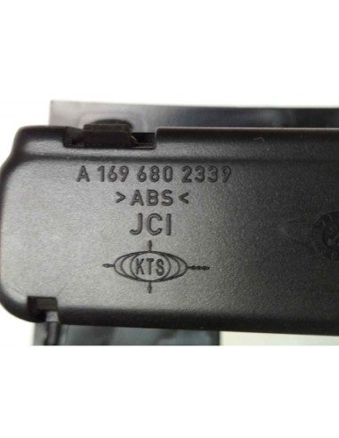 NO IDENTIFICADO MERCEDES-BENZ CLASE A (BM 169)...