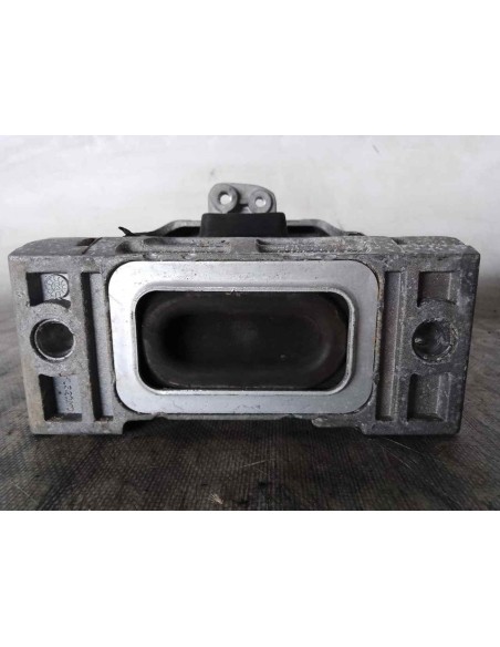 SOPORTE MOTOR DERECHO VOLKSWAGEN GOLF IV BERLINA (1J1)(10 1997) - 137819