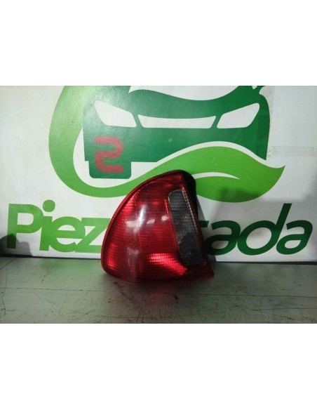 PILOTO TRASERO IZQUIERDO MG ROVER ROVER 45 (RT) - 197645