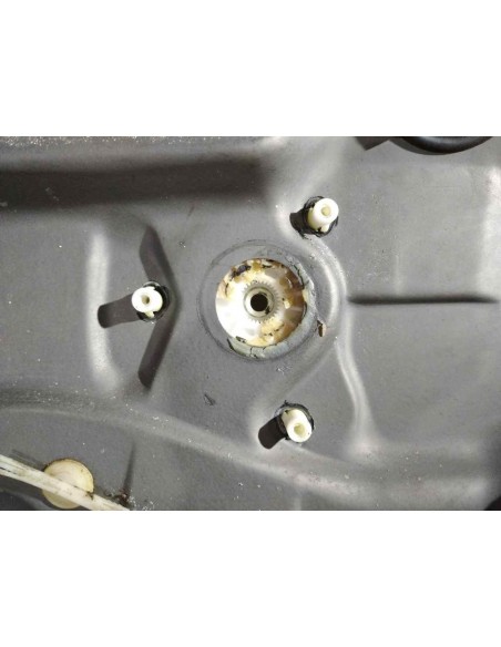 ELEVALUNAS TRASERO IZQUIERDO VOLKSWAGEN GOLF IV BERLINA (1J1)(10 1997) - 105036