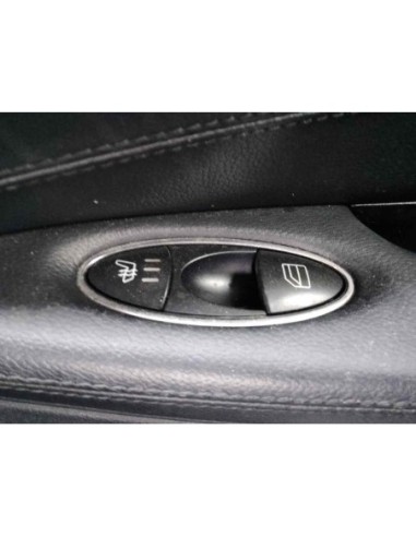 MANDO ELEVALUNAS TRASERO DERECHO MERCEDES-BENZ...