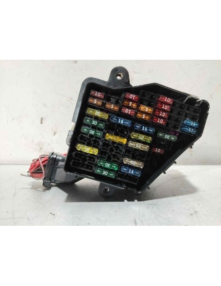 CAJA RELES / FUSIBLES AUDI A4 BERLINA (8E) - 145493