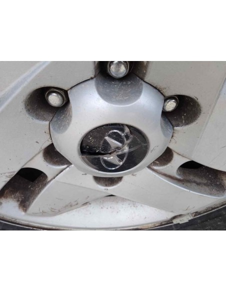 LLANTA HYUNDAI TERRACAN (HP) - 146234