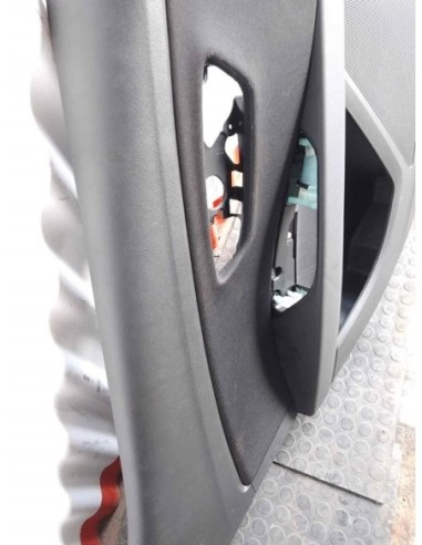 GUARNECIDO PUERTA TRASERA IZQUIERDA SEAT LEON...