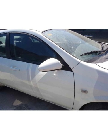 PUERTA DELANTERA DERECHA NISSAN PRIMERA BERLINA...