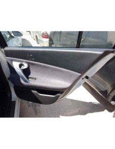 GUARNECIDO PUERTA TRASERA DERECHA NISSAN PRIMERA BERLINA...