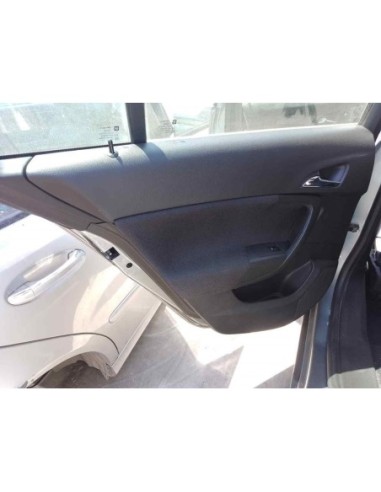 GUARNECIDO PUERTA TRASERA IZQUIERDA OPEL...
