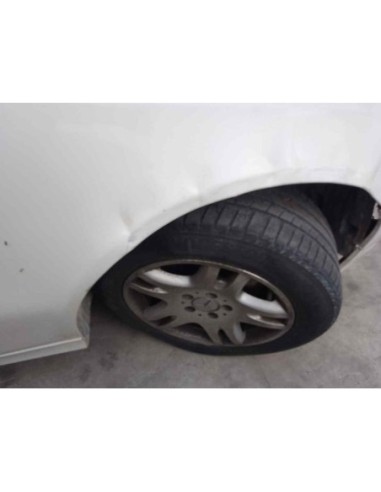 MANGUETA DELANTERA DERECHA MERCEDES-BENZ CLASE...