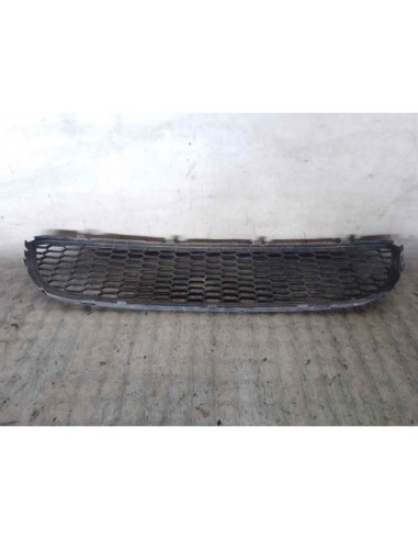 REJILLA PARAGOLPES DELANTERO BMW SERIE 1...