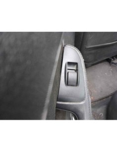 MANDO ELEVALUNAS TRASERO IZQUIERDO TOYOTA AVENSIS BERLINA...